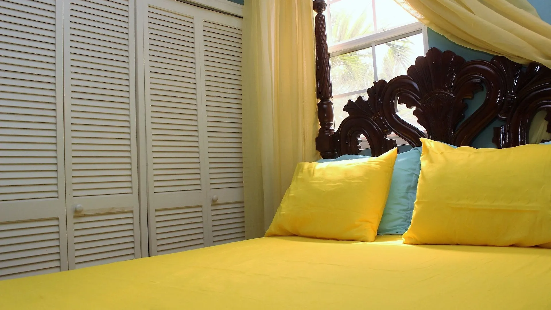Daire Lilford Mews Suites Kingston